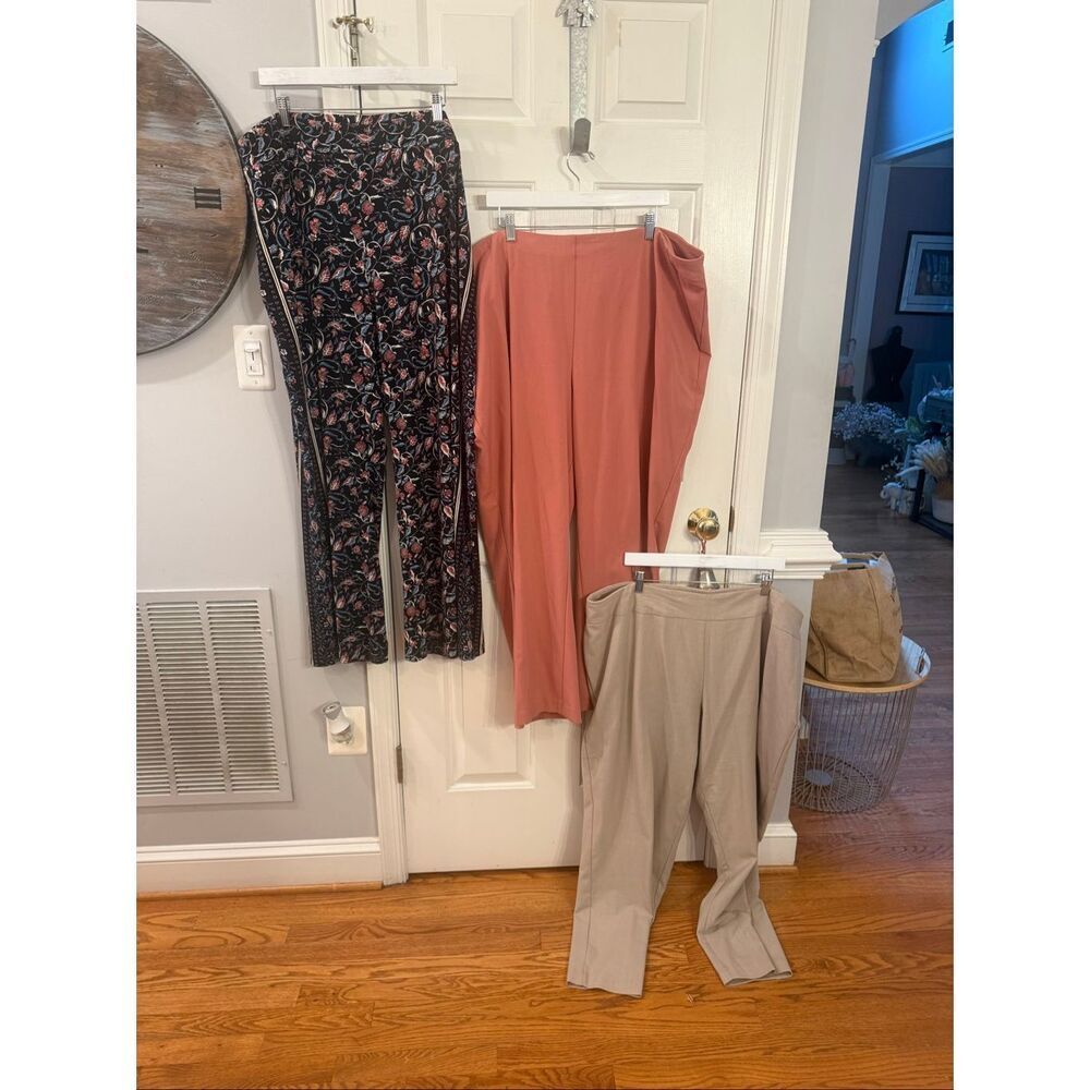 Roz & Ali Lot of 3 Pair Pull On Pants sz 24 EUC